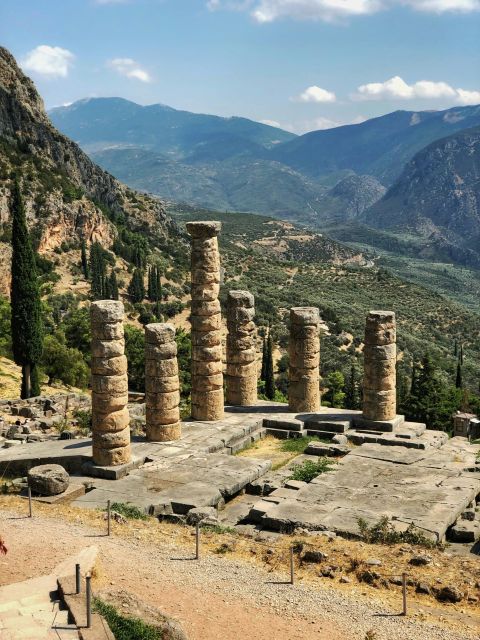 Private Day Trip to Delphi and Arachova From Athens - Inclusions and Amenities