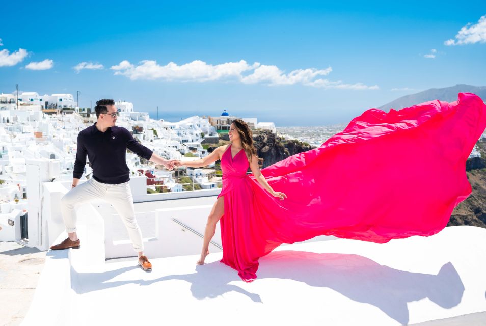 Santorini: Proffessional Flying Dress Photoshoot - Languages: English, Greek, Russian