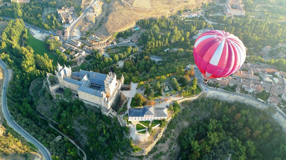 Segovia: Hot-Air Balloon Flight With Optional 3-Course Lunch - Restrictions to Consider