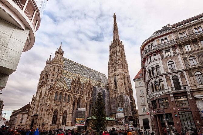 The Best of Vienna - 1,5 H Walking Tour in ENGLISH or SPANISH - Meeting Point: Vienna State Opera