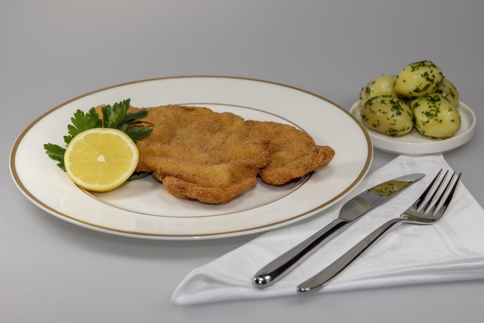 Vienna: Wiener Schnitzel and Strudel Cooking Class - Directions