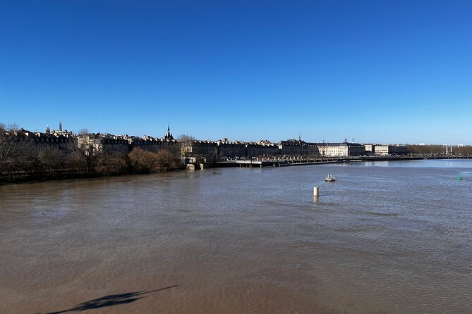 Walk in the City of Bordeaux - Traveler Resources and Support