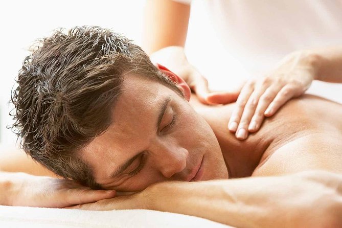 Aroma Massage - Enjoy a Complete Spa Experience From the Comfort of Your Room - Private and Personalized Spa Sessions