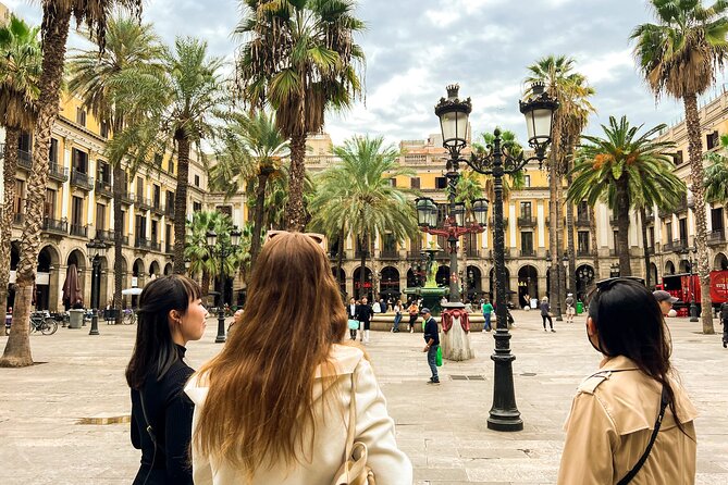 Best of Barcelona: Sagrada Familia, Park Guell, Montjuic & Gothic - Transportation Tips and Tricks