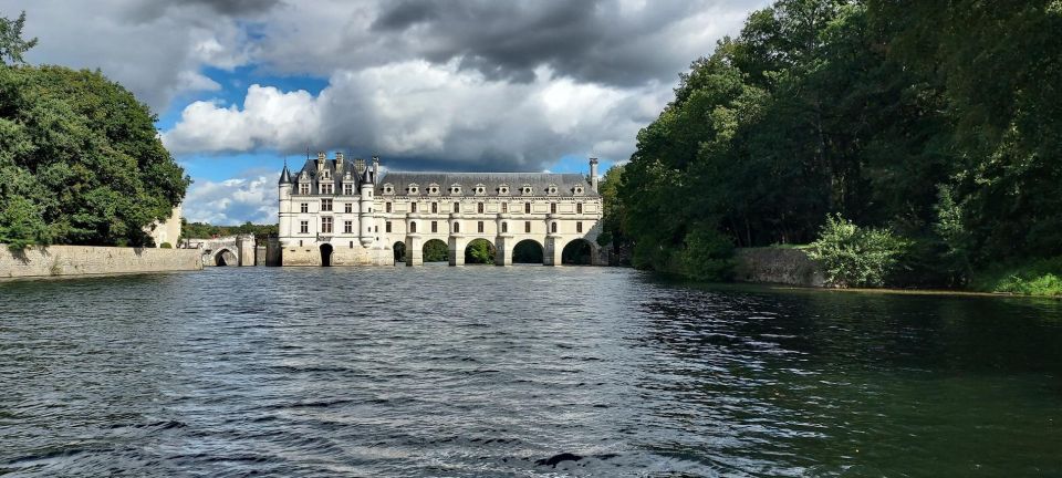 Chambord and Chenonceau Day Trip With Licensed Guide - Common questions