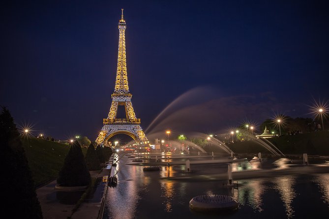 Eiffel Tower Experience With Dinner at the 1st Floor and Seine River Cruise - Common questions