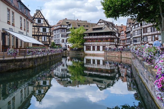 Explore the Instaworthy Spots of Strasbourg With a Local - Common questions