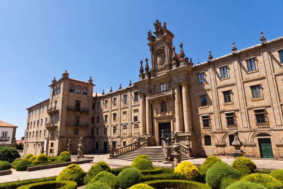 Exploring Santiago De Compostela Walking Tour for Couples - Common questions