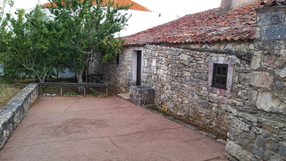 Fátima Sanctuary and Little Shepherds Houses Private Tour - Important Information