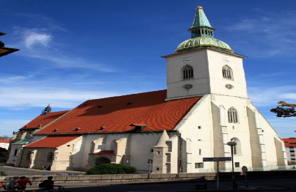 From Vienna: Private Day Tour of Devin Castle & Bratislava - Exploring Bratislava Castle