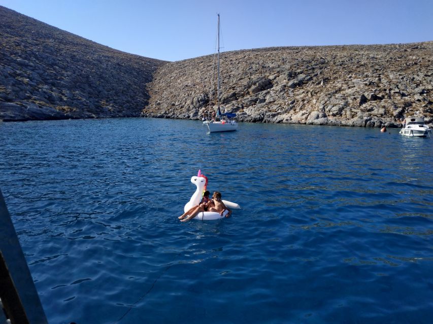 Heraklion: Nature Reserve Dia Island Full-Day Cruise & Lunch - Includes: Certified Crew and First Aid