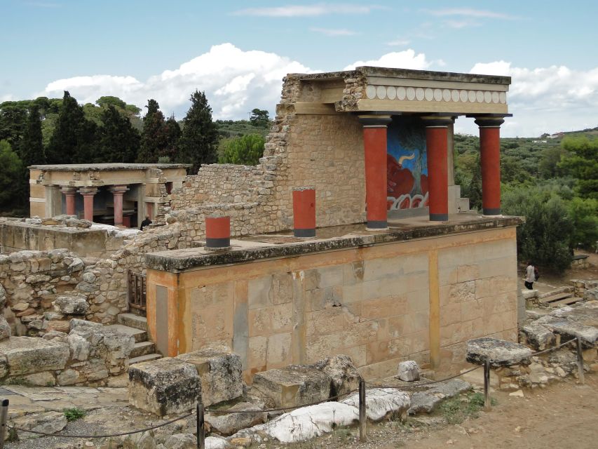 Knossos Palace & Heraklion Full-Day Tour From Chania Area - Customer Reviews
