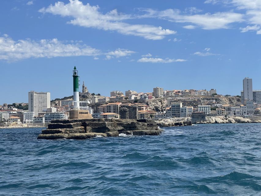 Marseille: Boat Tour With Stop on the Frioul Islands - Group Size: Limited to 7 Participants
