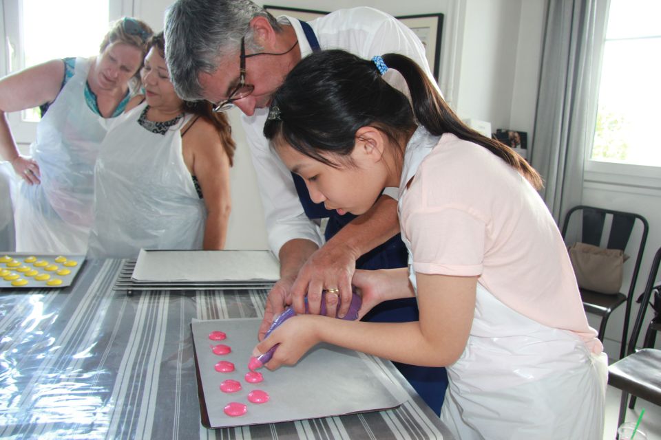 Paris: French Macarons Baking Class With a Parisian Chef - Common questions