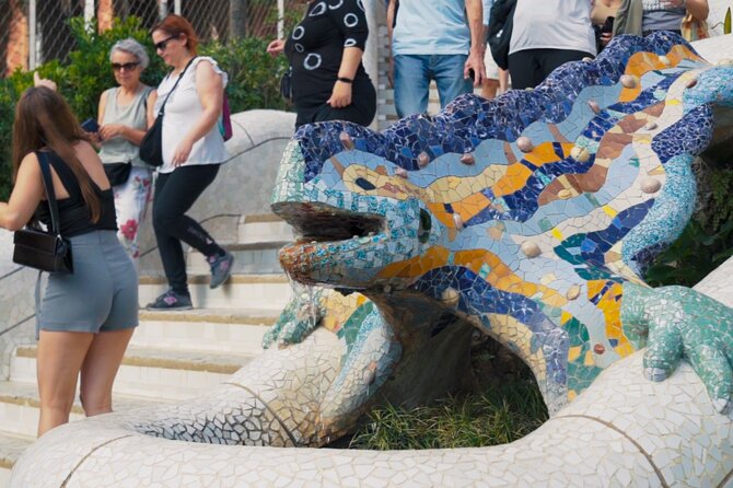 Park Guell Guided Tour With Skip the Line Ticket - Common questions