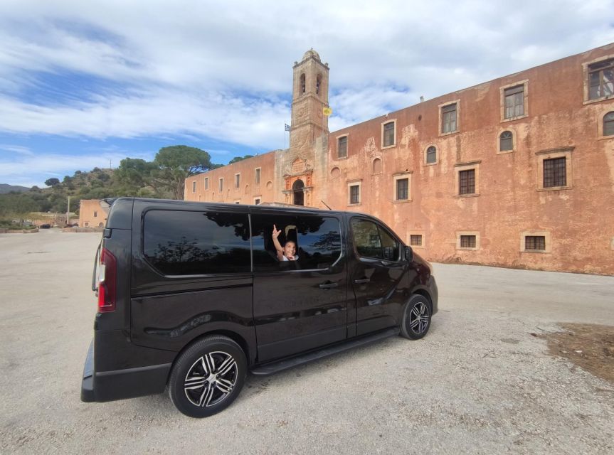 Private Transfer Chania: Minivan Transport in Creta - Group Booking Discounts