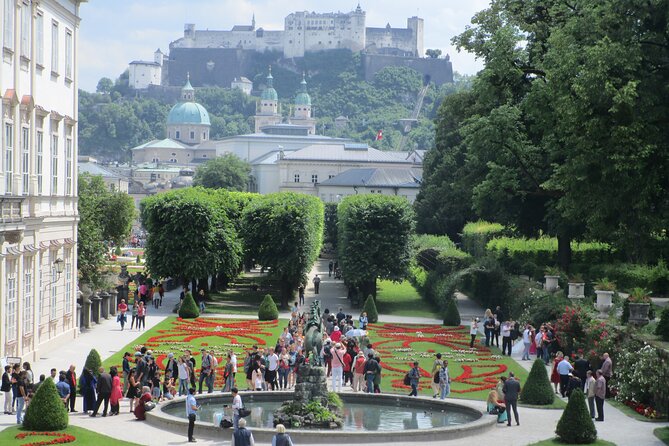 Private Walking Tour Through the Old Town of Salzburg - Photo Opportunities Galore