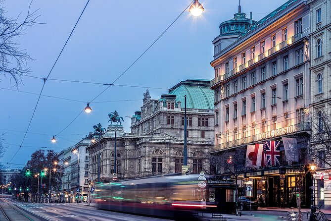 The Best of Vienna - 1,5 H Walking Tour in ENGLISH or SPANISH - End Point: Stephansplatz U