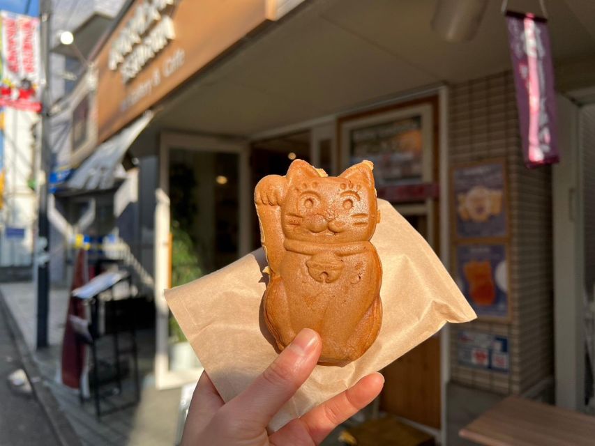 Tokyo Gotokuji Unique Temple Walking Tour for Cat Lovers. - Activity Highlights