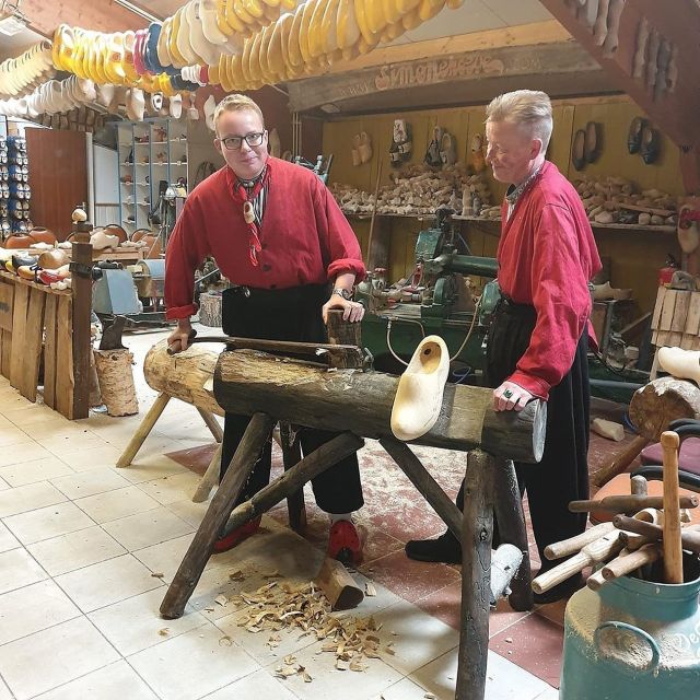 Volendam: 2-Hour Clogmaking Workshop and Cheese Tour - Common questions
