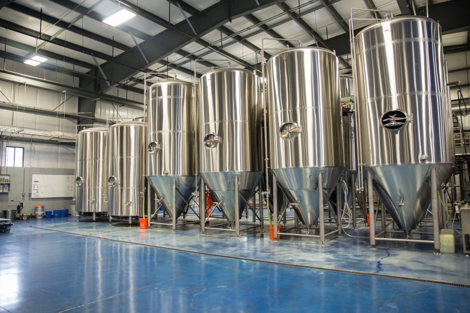 Boston: Guided Craft Brewery Tour With a Snack - Snack and Beer Tasting