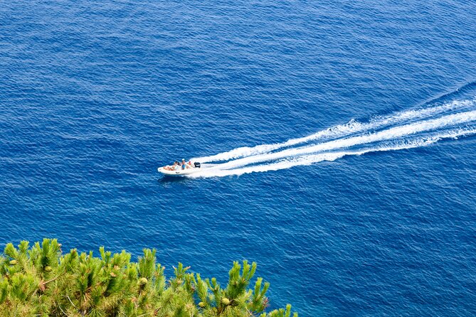 Favignana Private Tour in Dinghy Wine Tasting Snorkeling - Common questions