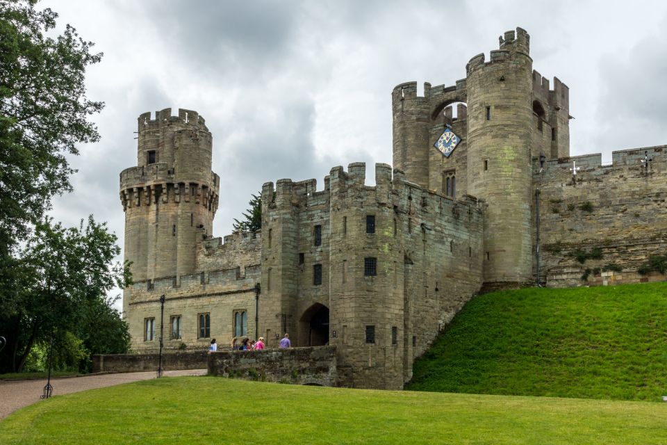 From London: Warwick Castle Entry Ticket & Day Trip by Train - Common questions