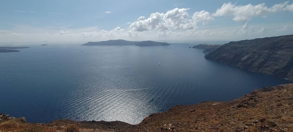 From Santorini: Guided Oia Morning Tour With Breakfast - Common questions
