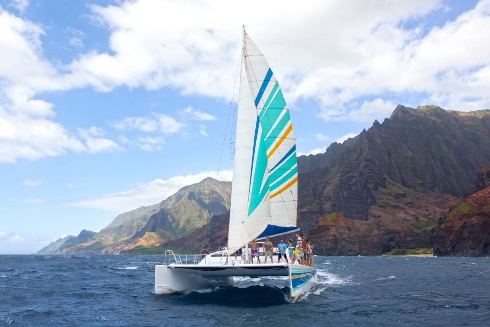 Kauai: Napali Coast Sail & Snorkel Tour From Port Allen - Sustainability Efforts and Souvenirs