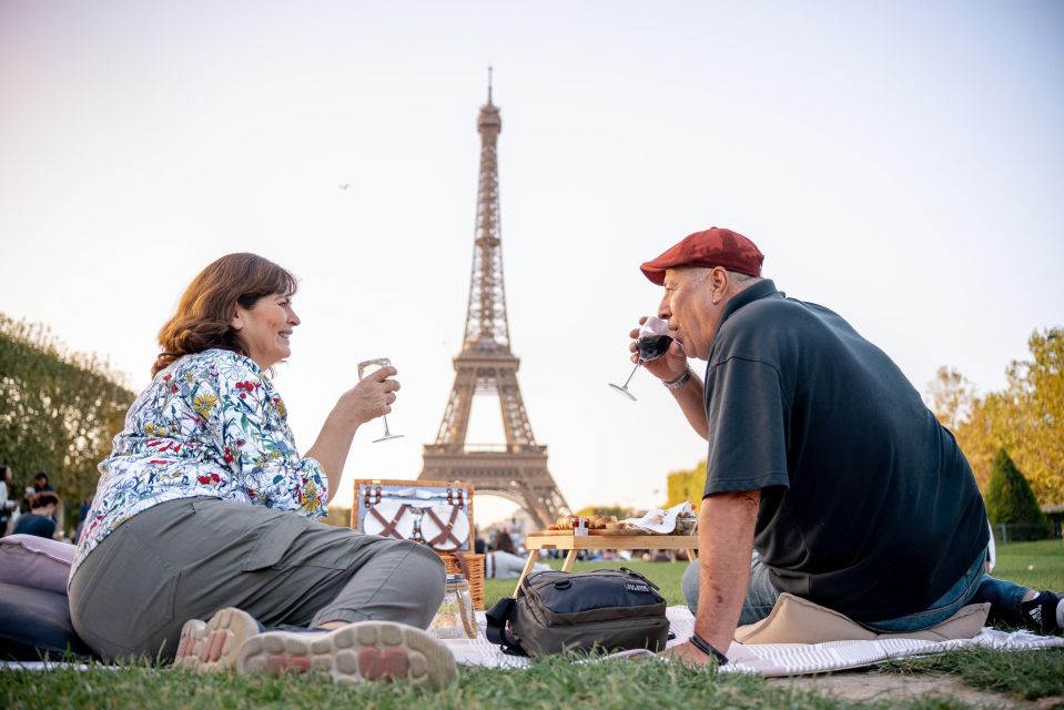 Paris: Picnic Experience in Front of the Eiffel Tower - Common questions