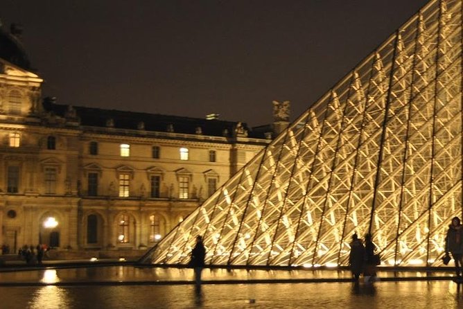Paris Private Night Tour With River Cruise and Champagne Option - Parisian Culture and Local Insights