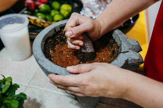 Playa Del Carmen Mexican Cooking Experience and Local Markets Tour - Instructor Expertise