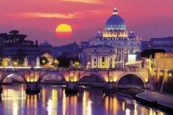 Tour of the Main Attractions of Ancient and Modern Rome. - Shopping and Leisure in Rome