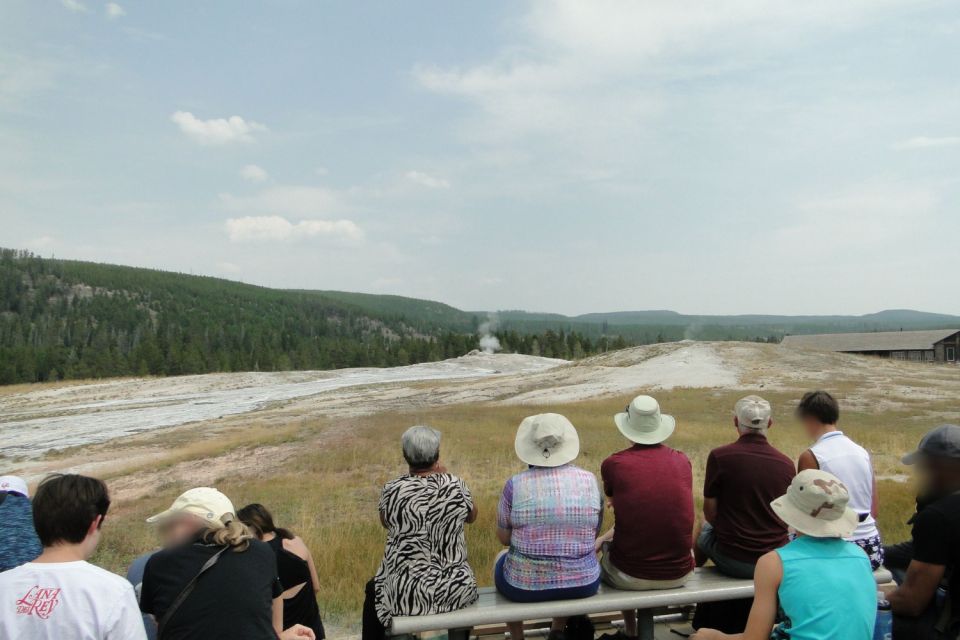 Yellowstone National Park: Old Faithful Self-Guided Tour - Meeting Point and Instructions