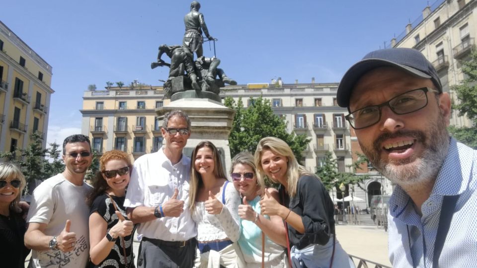 Barcelona Highlights Small Group Half-Day Tour With Pickup - Pickup Logistics and Cancellation Policy