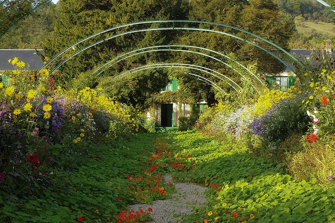 Giverny Half Day Guided Trip With Monets House & Gardens From Paris by Minivan - Final Words