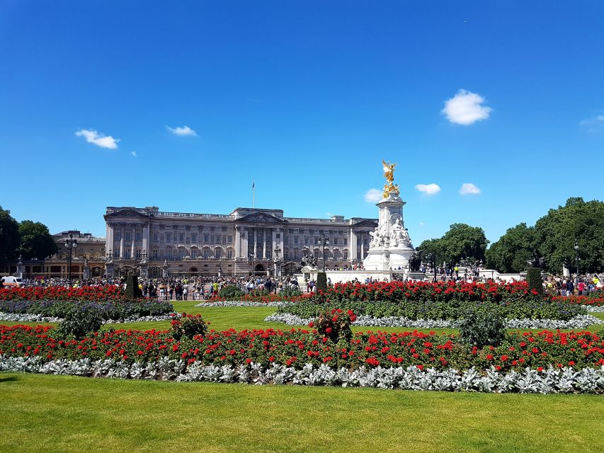 London: Palaces and Parliament Walking Tour - Meeting Point and Cancellation Policy