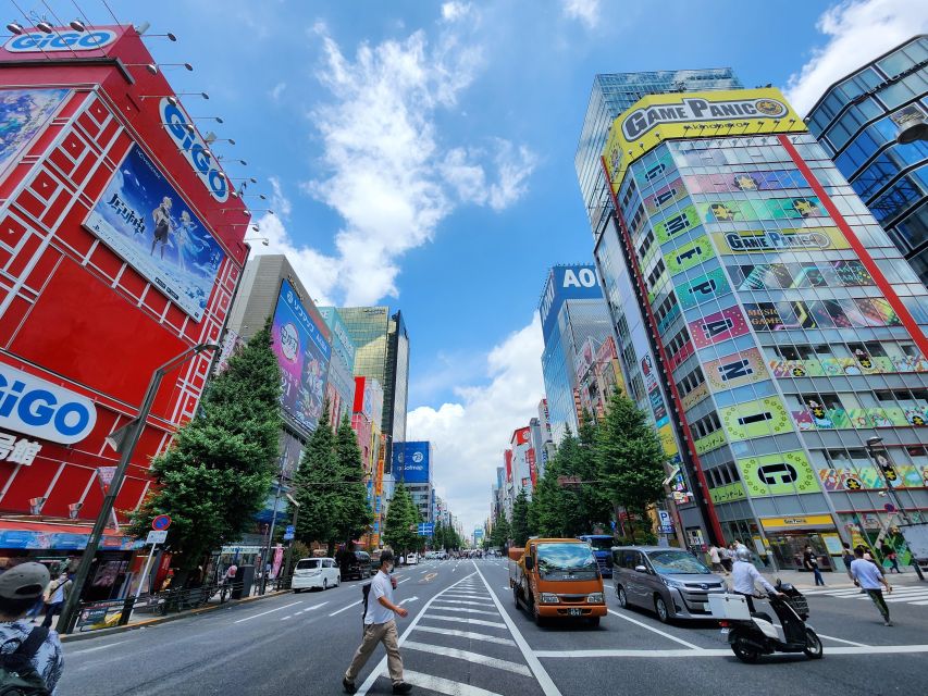 Real Tokyo in One Day With a Local - Common questions