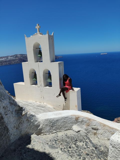 Santorini:Tour Around the Island With a Local - Common questions