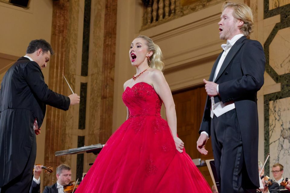 Vienna: Strauss and Mozart Concert at Hofburg Palace - Customer Experience