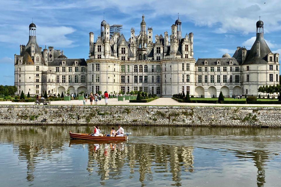 Individual Tour of Chambord, Chenonceau, and Amboise From Paris With a Guide - Experience Inclusions