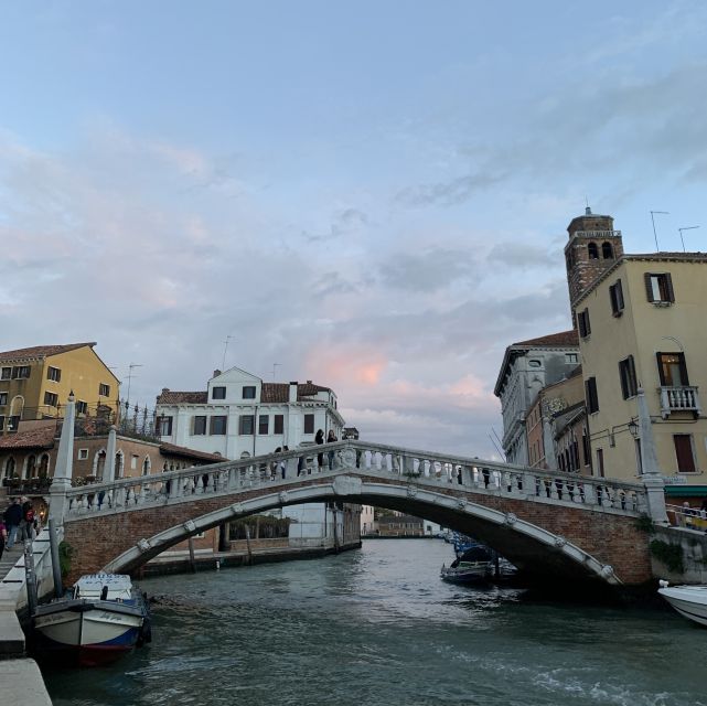 Venice: Private Guided Walking Tour at Sunset - Common questions