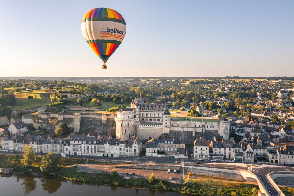 Amboise Hot-Air Balloon VIP for 5 Over the Loire Valley - Key Points