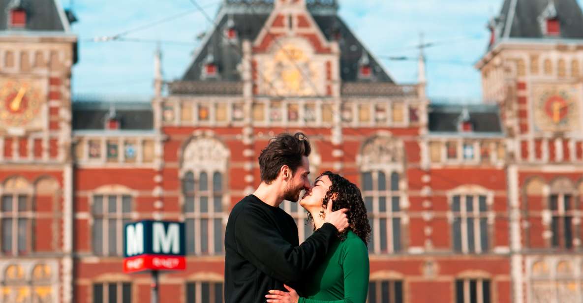 Amsterdam: Professional Photoshoot at Centraal Station - Key Points