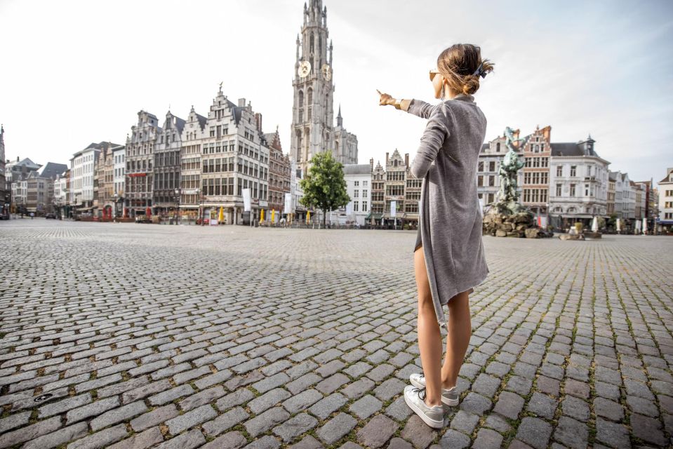 Antwerp: Walking Tour With Audioguide App - Key Points