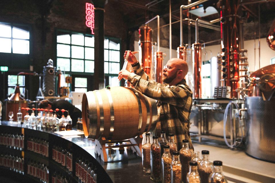 Bad Nieuweschans: Graanrepubliek Brewery and Distillery Tour - Key Points
