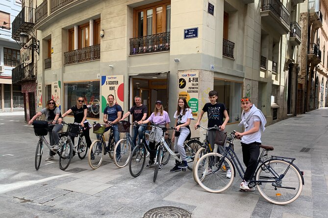 Bicycle Rental in Valencia - Key Points