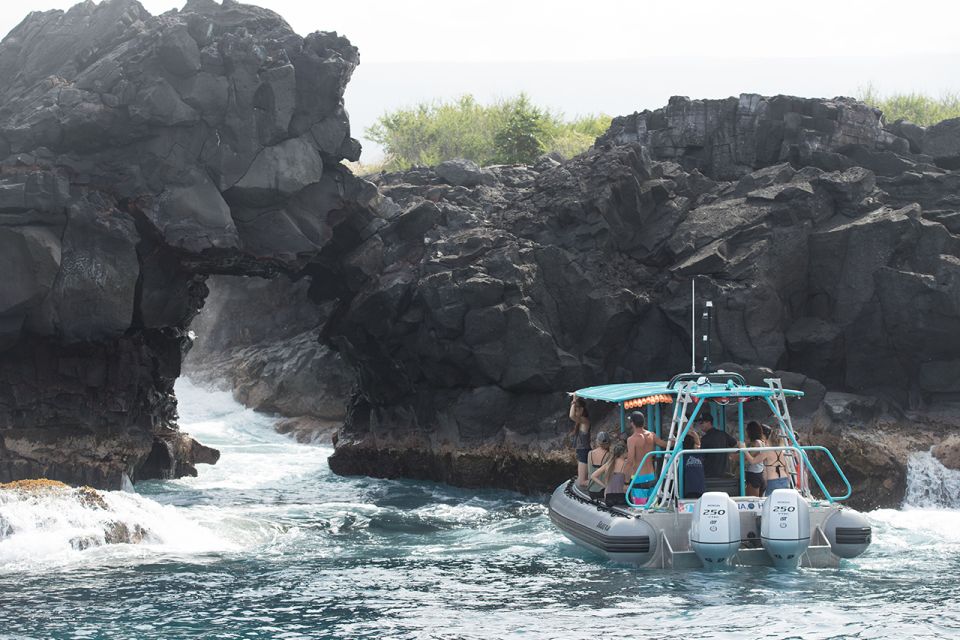 Big Island: Kona Half-Day Boat Tour With Snorkeling & Lunch - Key Points