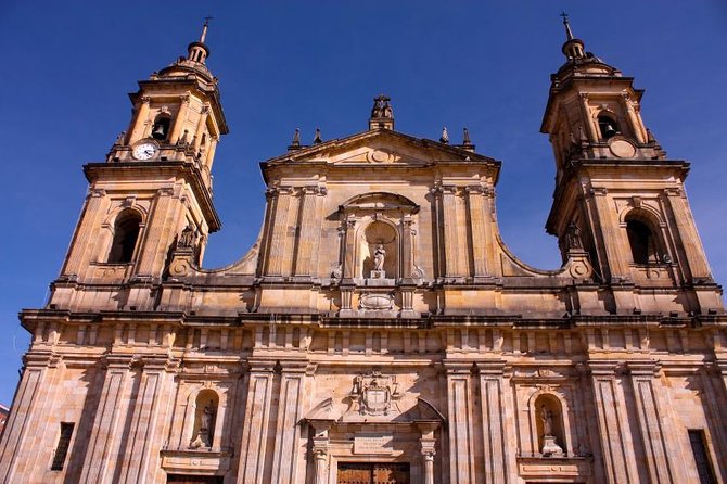 Bike Tour in Bogota Historical Sites and Fruit Market - Key Points