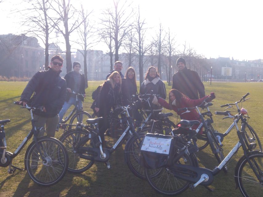 Bike Tour Through Jordaan and More (Spanish Only - Guaranteed!) - Key Points